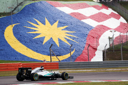 Lewis Hamilton, Mercedes AMG F1 W07 Hybrid