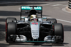 Lewis Hamilton, Mercedes AMG F1 W07 Hybrid