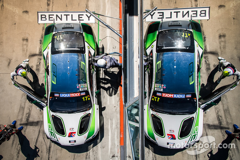 #17 Bentley Team M-Sport Bentley Continental GT3: Steven Kane, Guy Smith, Jules Gounon