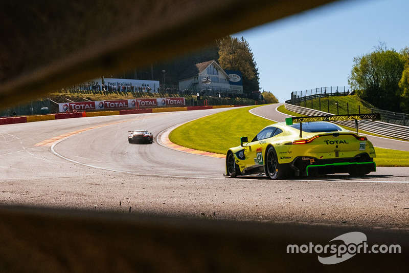 #97 Aston Martin Racing Aston Martin Vantage AMR: Alex Lynn, Maxime Martin, Jonathan Adam