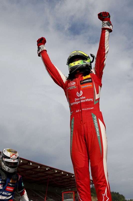 Le vainqueur Mick Schumacher, PREMA Theodore Racing Dallara F317 - Mercedes-Benz