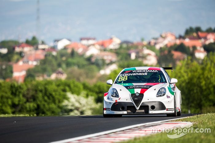 Fabrizio Giovanardi, Team Mulsanne Alfa Romeo Giulietta TCR