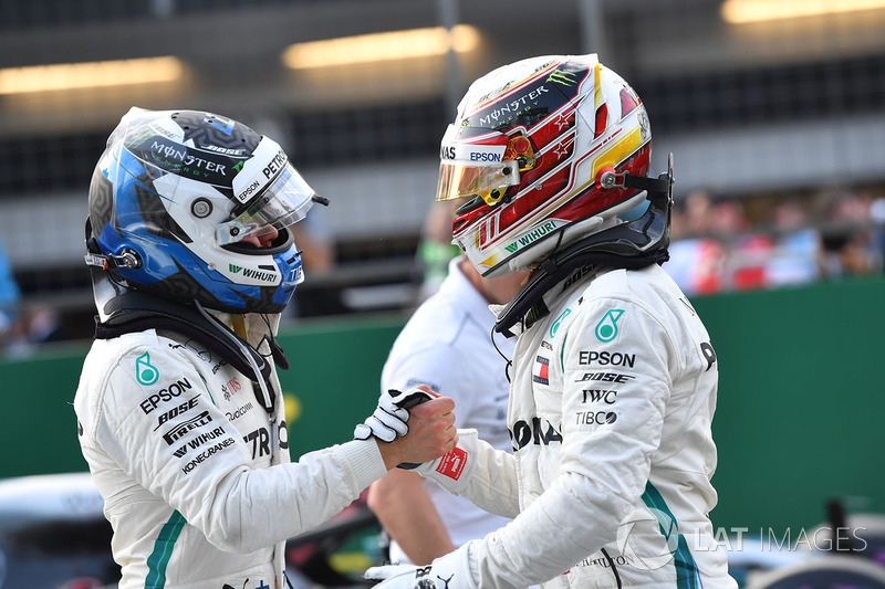 Valtteri Bottas, Mercedes-AMG F1 ve Lewis Hamilton, Mercedes-AMG F1