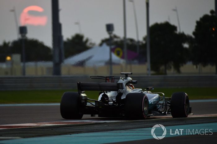 Lewis Hamilton, Mercedes-Benz F1 W08