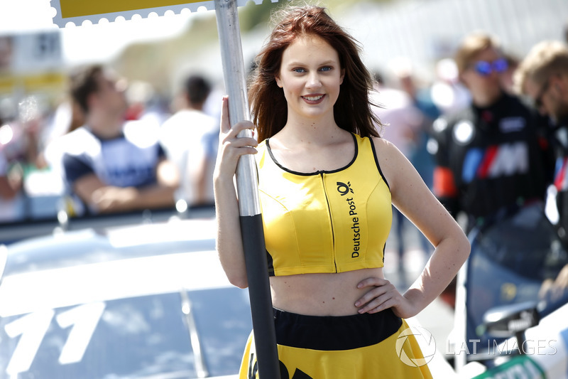 Grid girl of Marco Wittmann, BMW Team RMG