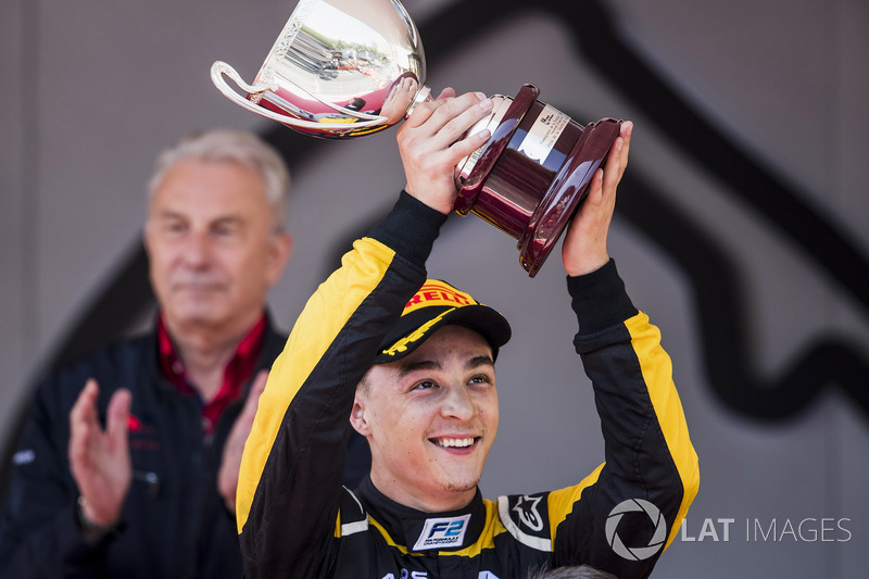 Podium: Race winner Artem Markelov, RUSSIAN TIME