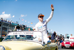 Stoffel Vandoorne, McLaren, in the drivers parade