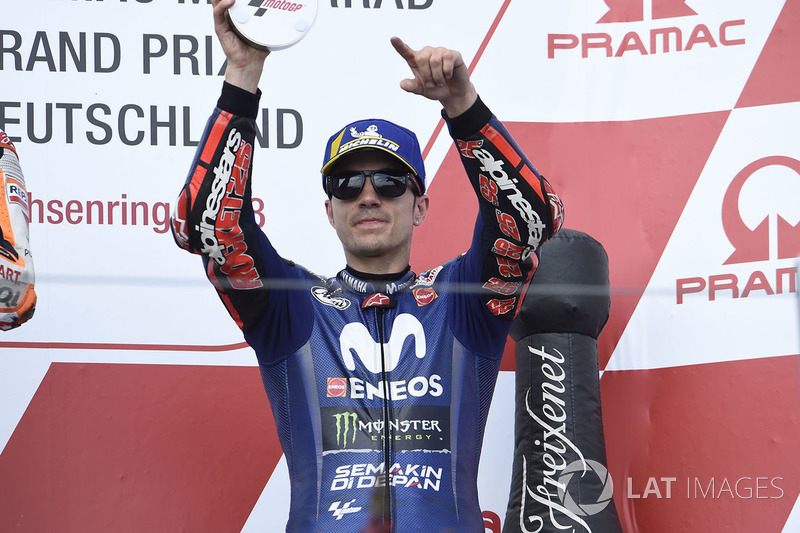 Podio: tercer clasificado Maverick Viñales, Yamaha Factory Racing