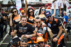 Гонщики G-Drive Racing Роман Русинов, Андреа Пиццитола и Жан-Эрик Вернь