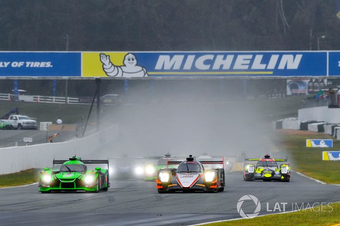 Salida: #6 Team Penske ORECA 07: Helio Castroneves, Simon Pagenaud, Juan Pablo Montoya