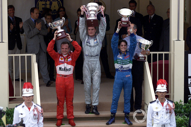 Podium: 1. David Coulthard, McLaren; 2. Rubens Barrichello, Ferrari; 3. Giancarlo Fisichella, Benetton