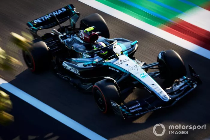 Lewis Hamilton, Mercedes F1 W15