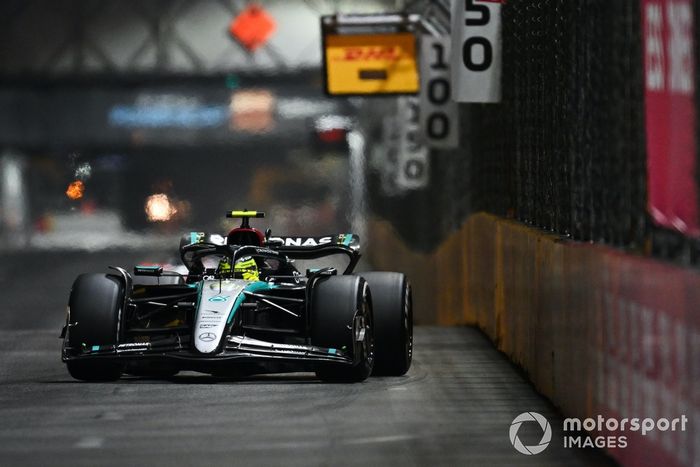 Lewis Hamilton, Mercedes F1 W15