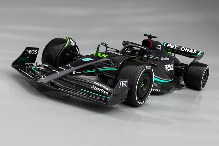 Mercedes W14