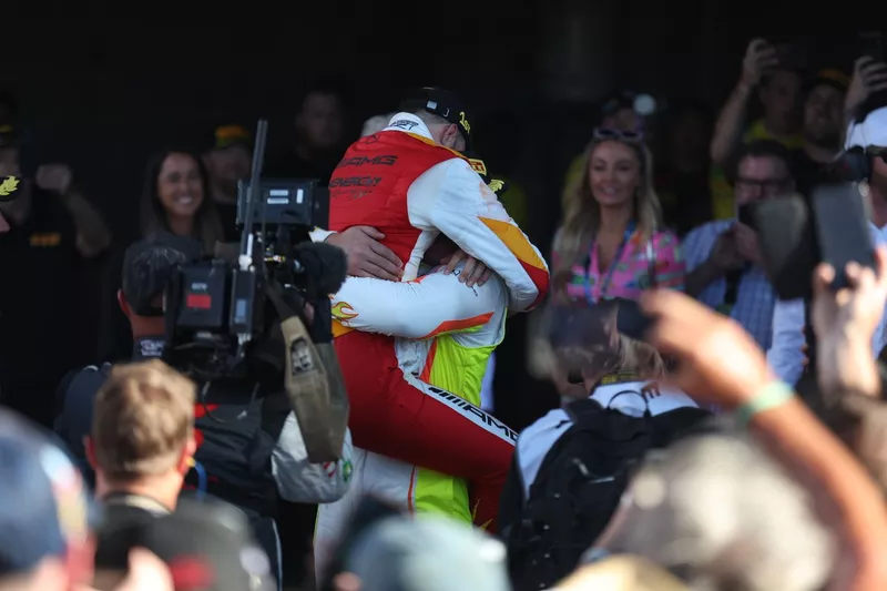 Winners #75 Sun Energy 1 Mercedes-AMG GT3: Kenny Habul, Jules Gounon