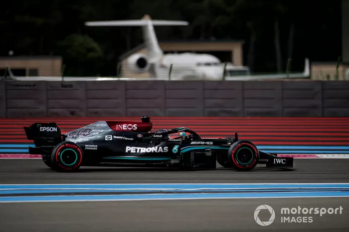 Lewis Hamilton, Mercedes W12