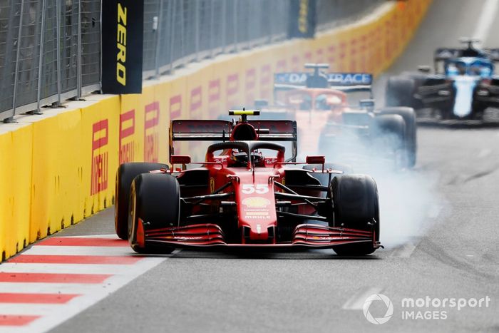 Carlos Sainz Jr., Ferrari SF21