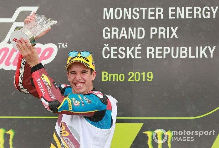 Podio: Alex Márquez, ganador de la carrera, Marc VDS Racing