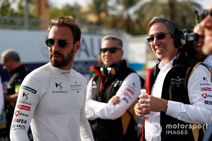 Jean-Eric Vergne, DS Techeetah, con Mark Preston, Team Principal, DS Techeetah 