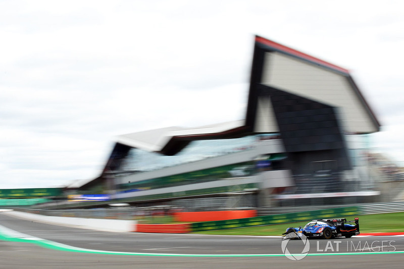 #36 Signatech Alpine Matmut Alpine A470: Nicolas Lapierre, Andre Negrao, Pierre Thiriet