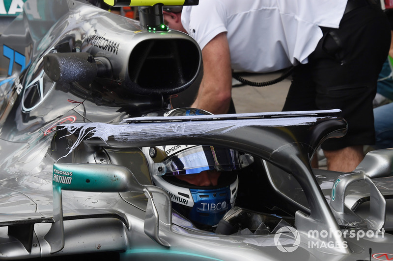 Valtteri Bottas, Mercedes-AMG F1 W09 with halo aero paint