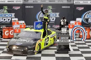 Race Winner Ryan Blaney, Team Penske, Ford Mustang