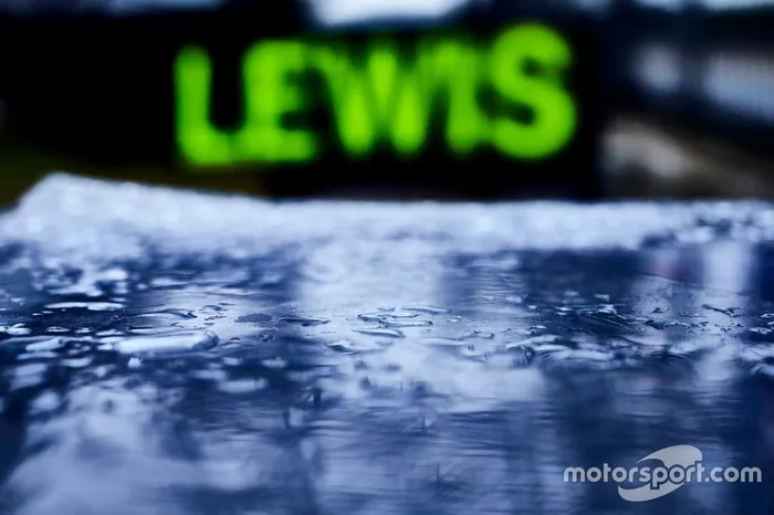 Pit board of Lewis Hamilton, Mercedes AMG
