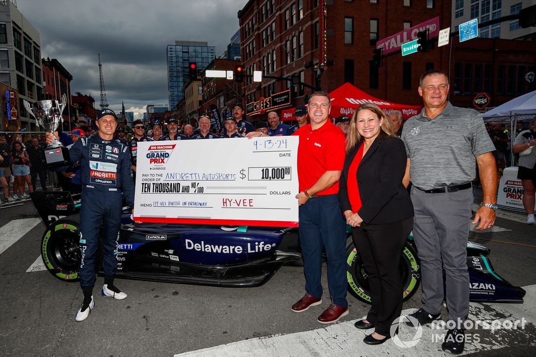 Marcus Ericsson, Andretti Global Honda, ganador del concurso de paradas en boxes 