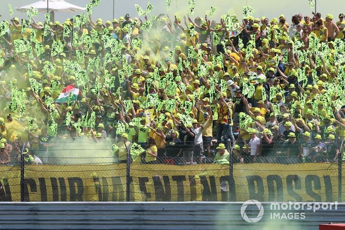 Fans de Valentino Rossi, Yamaha Factory Racing 