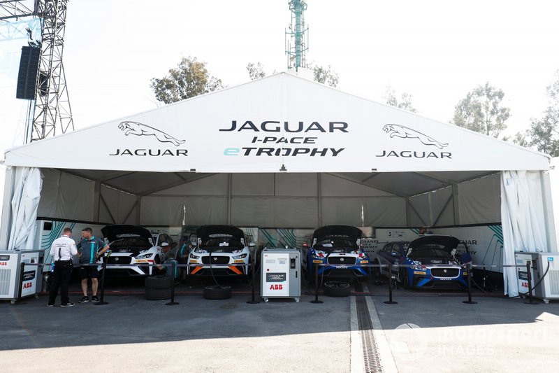 Los autos Jaguar iPace