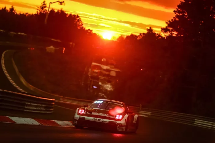 N.º 86 High Class Racing Porsche 911 GT3 R Pro-Am: Kerong Li, Anders Fjordbach, Hongli Ye, Harry King