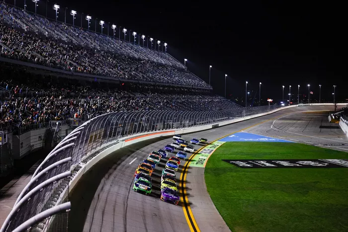 Ryan Preece, RFK Racing Ford, Kyle Busch, Richard Childress Racing Chevrolet