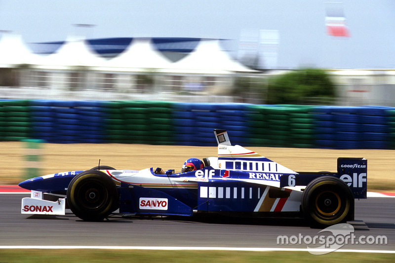 Williams en el Gran Premio de Francia de 1996: y por tercer año consecutivo, la misma prohibición... y la misma solución