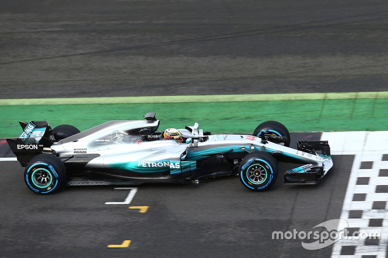 Льюис Хэмилтон, Mercedes AMG F1 W08