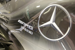Mercedes W07 Hybrid di Nico Rosberg, Mercedes AMG F1
