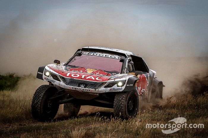 #104 Peugeot Sport Peugeot 3008 DKR: Sébastien Loeb, Daniel Elena