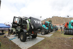 #502 Team De Rooy, IVECO: Federico Villagra, Adrian Yacopini, Ricardo Torlaschi