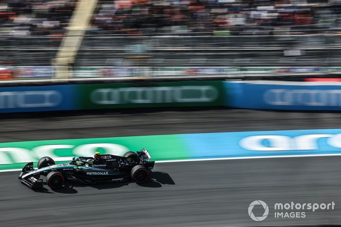 Lewis Hamilton, Mercedes F1 W15