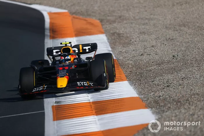 Sergio Pérez, Red Bull Racing RB18