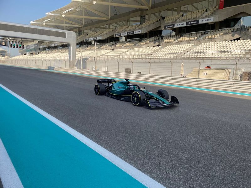 Fernando Alonso, Aston Martin AMR22