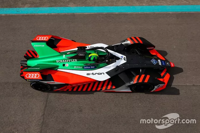 Audi e-tron FE06