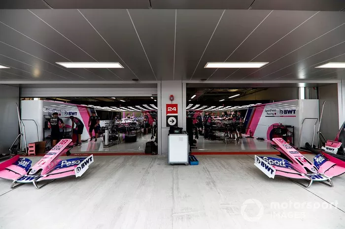El garaje de Racing Point