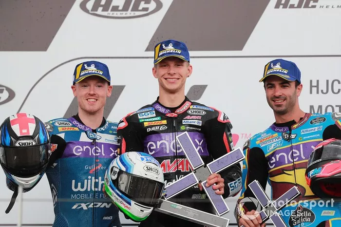 Podio: ganador, Niki Tuuli, Ajo Motorsport, segundo, Bradley Smith, SIC Racing Team, tercero, Mike di Meglio, Marc VDS Racing