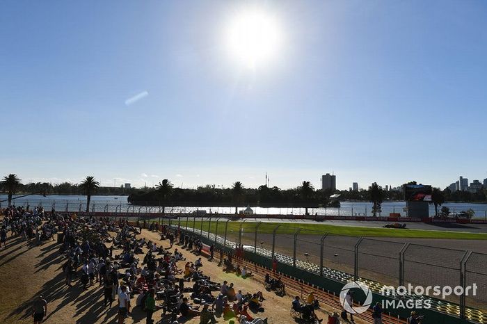 Carlos Sainz Jr., McLaren MCL34