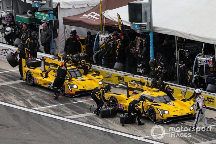 #85 JDC-Miller Motorsports Cadillac DPi, DPi: Misha Goikhberg, Tristan Vautier, Devlin DeFrancesco, Rubens Barrichello, #84 JDC-Miller Motorsports Cadillac DPi, DPi: Simon Trummer, Stephen Simpson, Chris Miller, Juan Piedrahita, Pit Stop