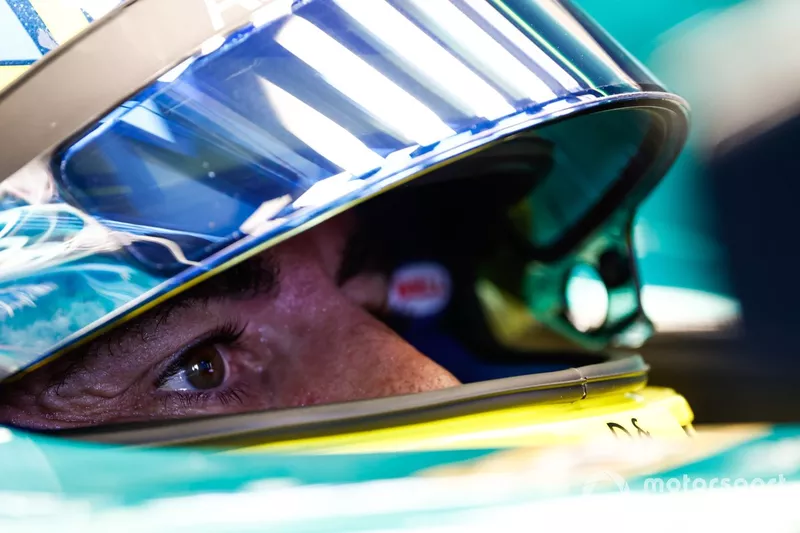 Fernando Alonso, Aston Martin F1 Team