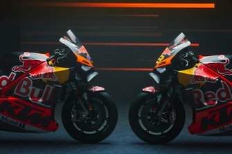 Jack Miller, Brad Binder, sepeda Red Bull KTM Factory Racing