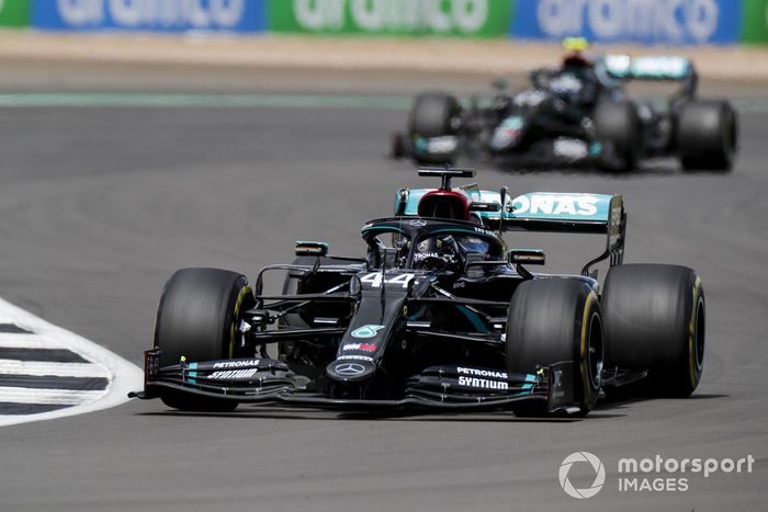 Lewis Hamilton, Mercedes F1 W11, Valtteri Bottas, Mercedes F1 W11