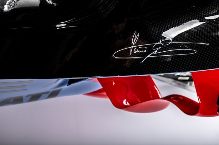 Detalle de la moto de Gresini Racing para 2022