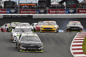 Aric Almirola, Stewart-Haas Racing, Ford Fusion Smithfield